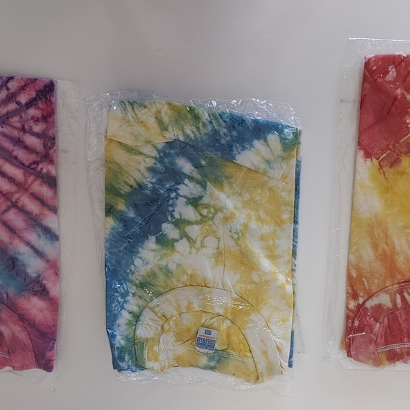 Ladies Adire Tops - Picture 9 of 10